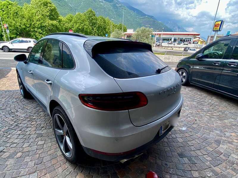 Usata Porsche Macan 258 CV (189 kW) 2016 Argento SUV