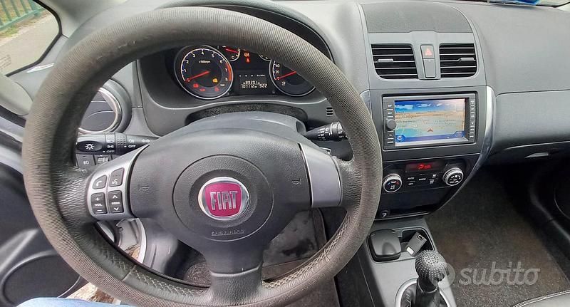 Usata Fiat Sedici 2009 Grigio SUV
