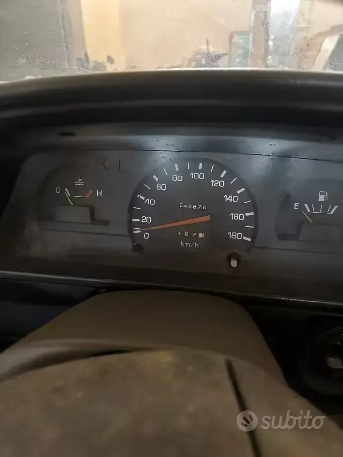 Usata Toyota HiLux 83 CV (61 kW) 1992 Pick-up