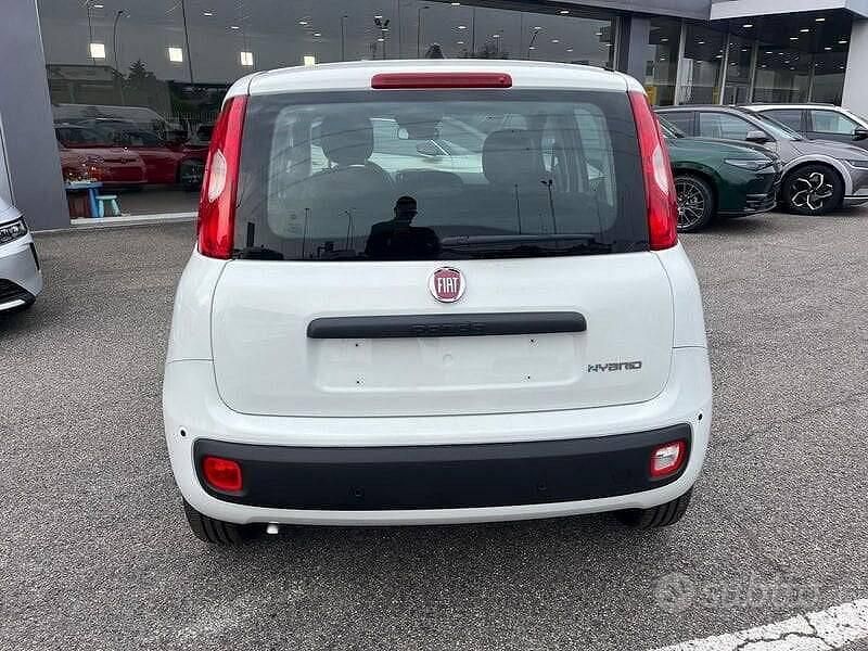 Nuova Fiat Panda S 70 CV (51 kW) 2025 Bianco Utilitaria