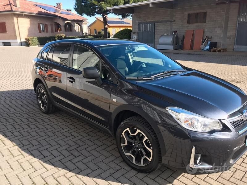 Usata Subaru XV 114 CV (83 kW) 2017 Blu SUV
