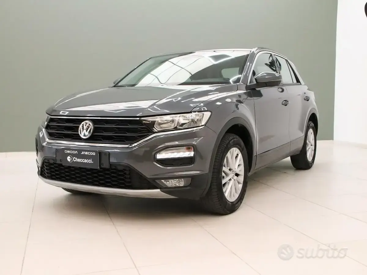 Usata VW T-Roc Style 116 CV (85 kW) 2020 Grigio SUV