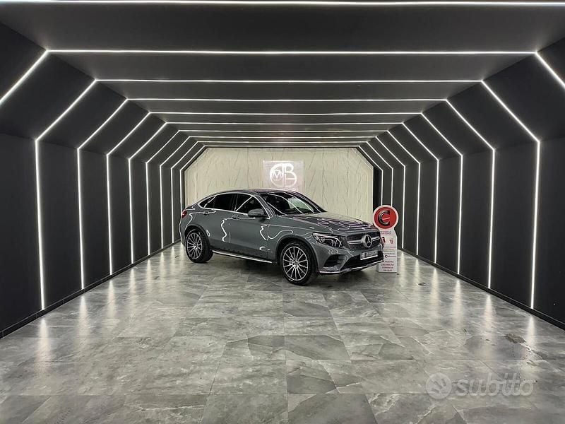 Usata Mercedes GLC250 AMG line 204 CV (150 kW) 2022 Grigio Station wagon