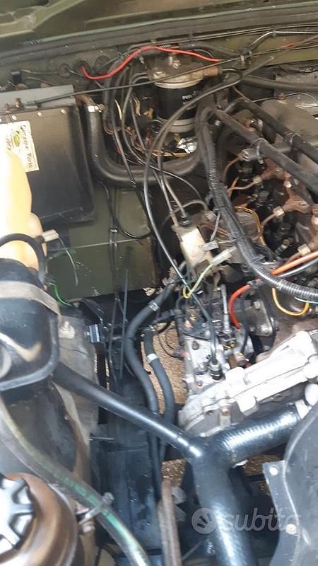 Usata Land Rover Defender 86 CV (63 kW) 1989 SUV