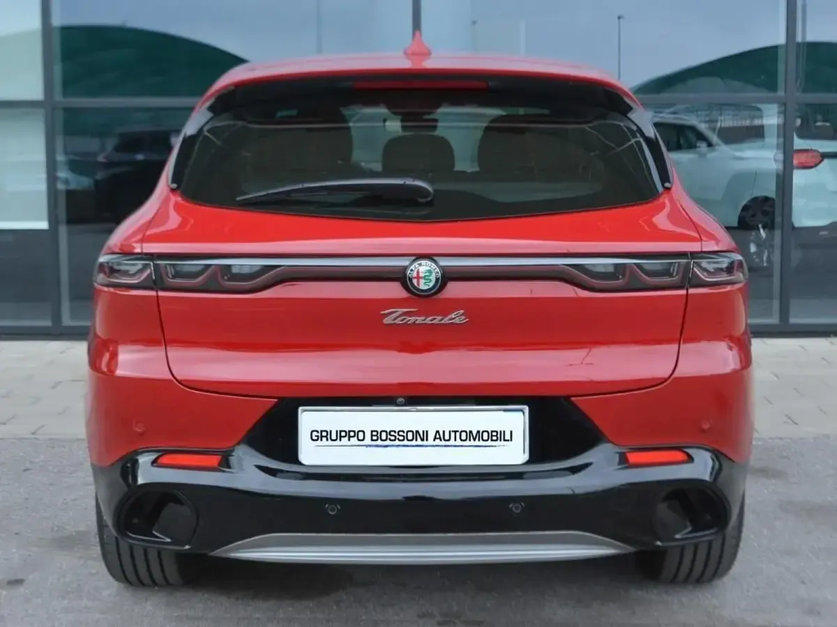 Usata Alfa Romeo Tonale Ti 131 CV (96 kW) 2023 Rosso SUV