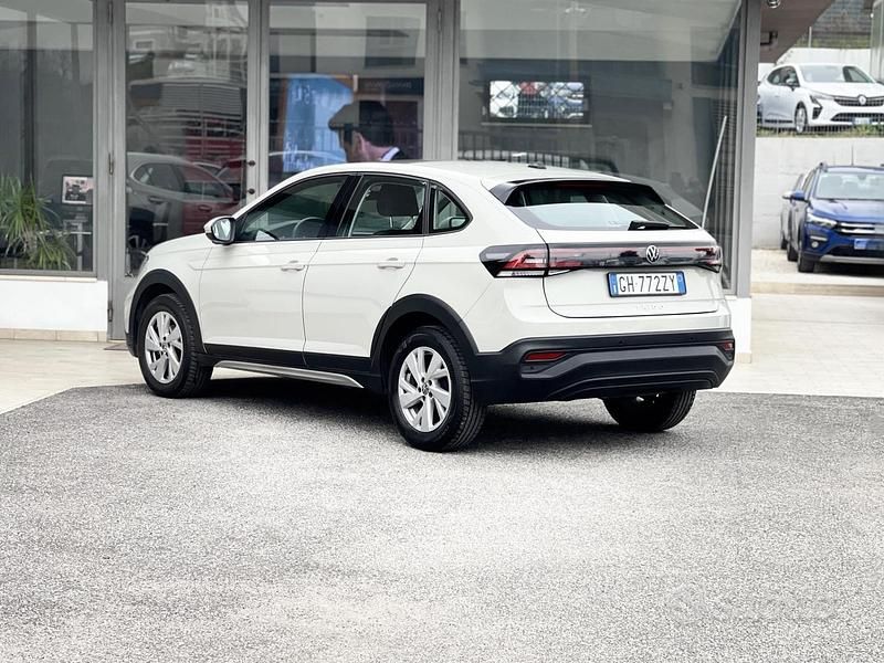 Usata VW Taigo 95 CV (69 kW) 2022 Beige SUV