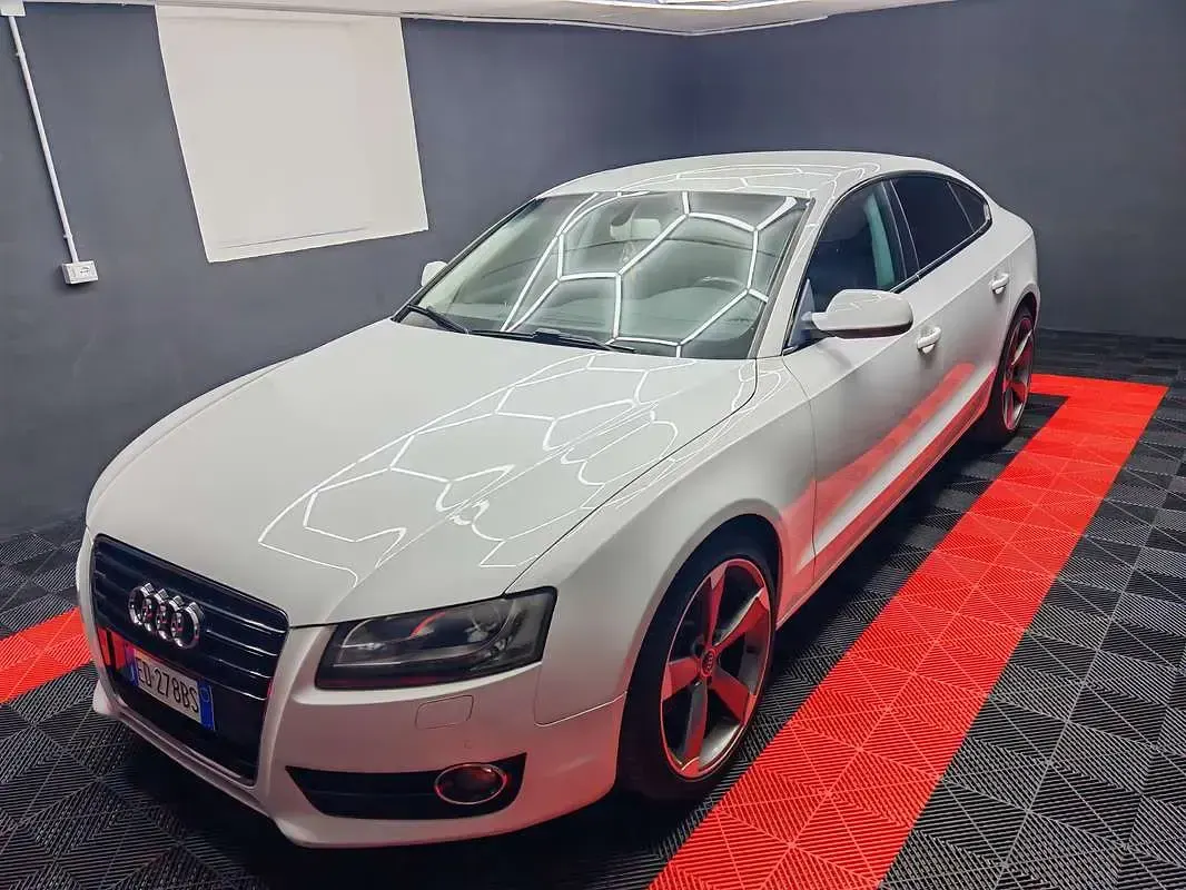 Usata Audi A5 Sportback Ambiente 143 CV (105 kW) 2010 Utilitaria