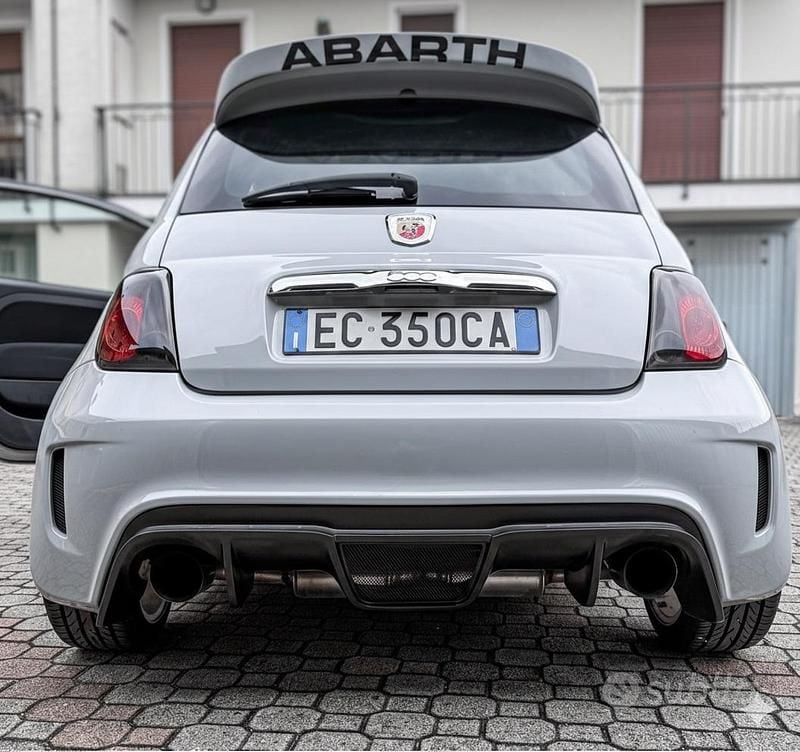 Usata Abarth 500 135 CV (99 kW) 2010 Grigio Berlina