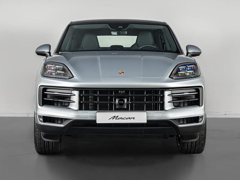 Nuova Porsche Cayenne 470 CV (345 kW) 2026 Argento dolomite metallizzato SUV