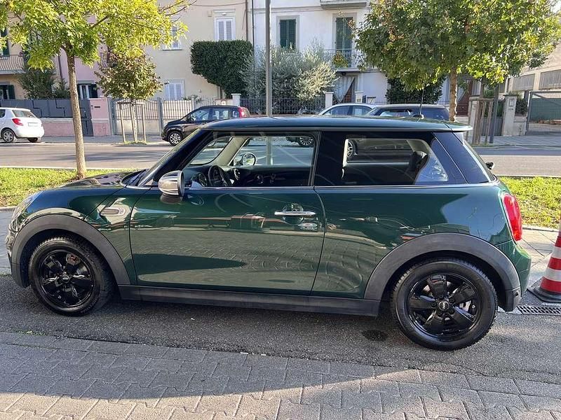 Usata Mini ONE 75 CV (55 kW) 2017 Verde Utilitaria