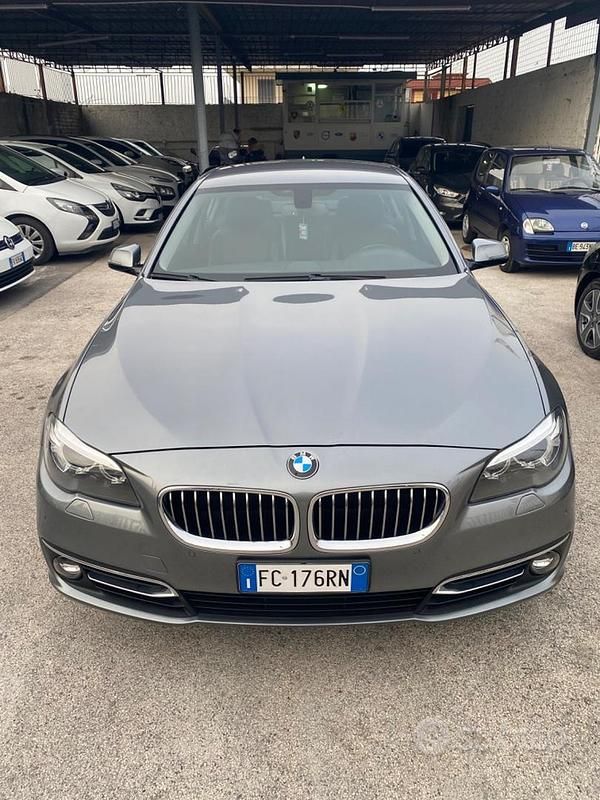 Usata BMW 525 Efficient Dynamics 217 CV (159 kW) 2016 Grigio Berlina