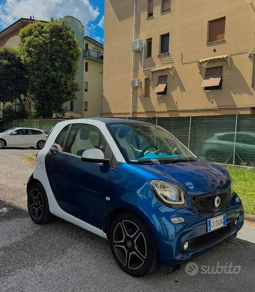 Usata Smart ForTwo Coupé Proxy 90 CV (66 kW) 2015 Bluazzurro Coupé