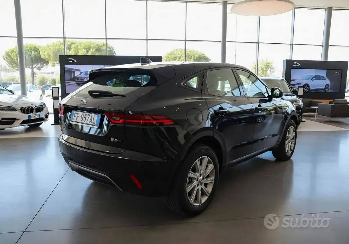 Usata Jaguar E-Pace 200 CV (147 kW) 2018 Nero SUV