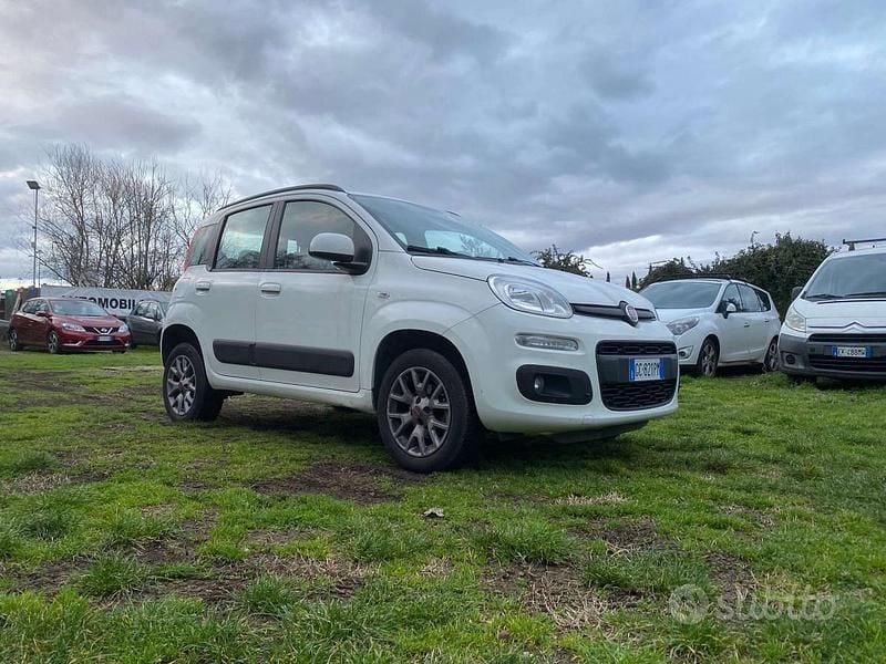 Usata Fiat Panda Lounge 84 CV (61 kW) 2020 Bianco Utilitaria