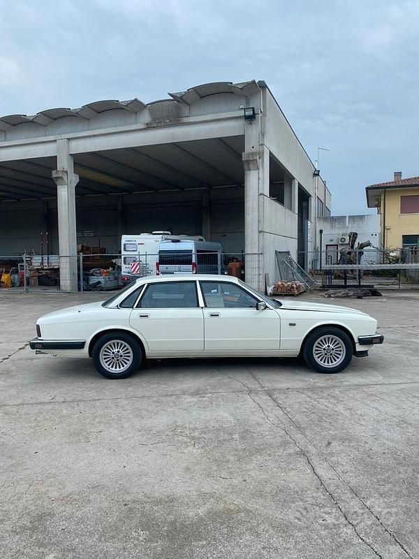 Usata Jaguar XJ 213 CV (156 kW) 1988 Berlina