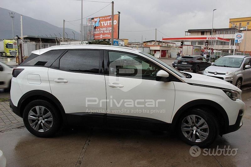 Usata Peugeot 3008 Active 2018 Bianco Station wagon