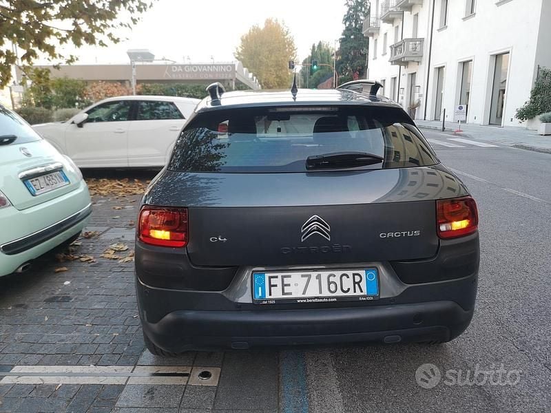 Usata Citroën C4 Cactus 75 CV (55 kW) 2016 Grigio Utilitaria