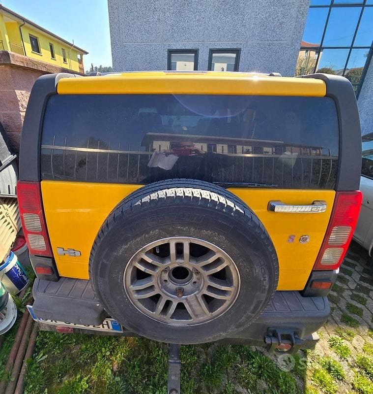 Usata Hummer H3 245 CV (180 kW) 2009 Giallo SUV