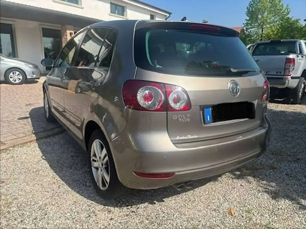 Usata VW Golf Plus Highline 122 CV (89 kW) 2012 Grigio Monovolume