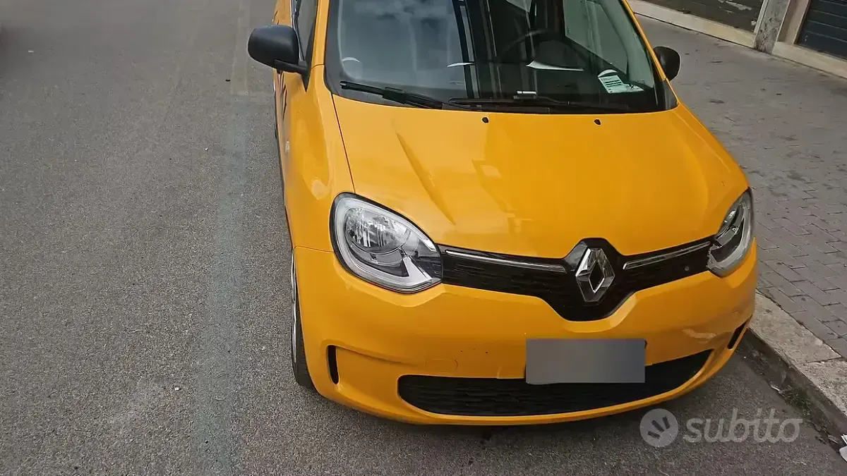 Usado Renault Twingo 30 kW (42 HP) 2022 Citadino