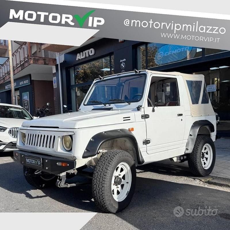 Bianco Usata 1989 Suzuki Samurai SUV | 8490 € - Immagine 1/4