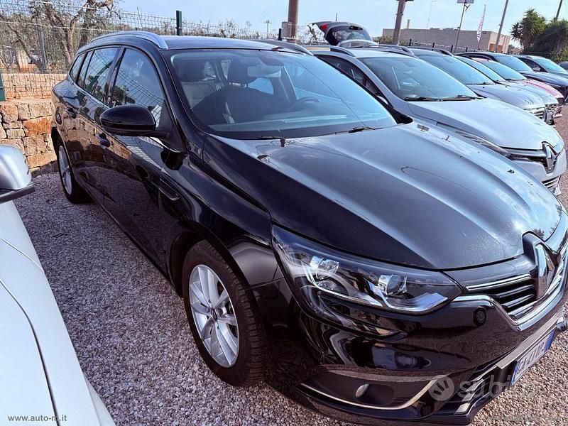 Usata Renault Mégane GrandTour Business 95 CV (69 kW) 2020 Nero Station wagon