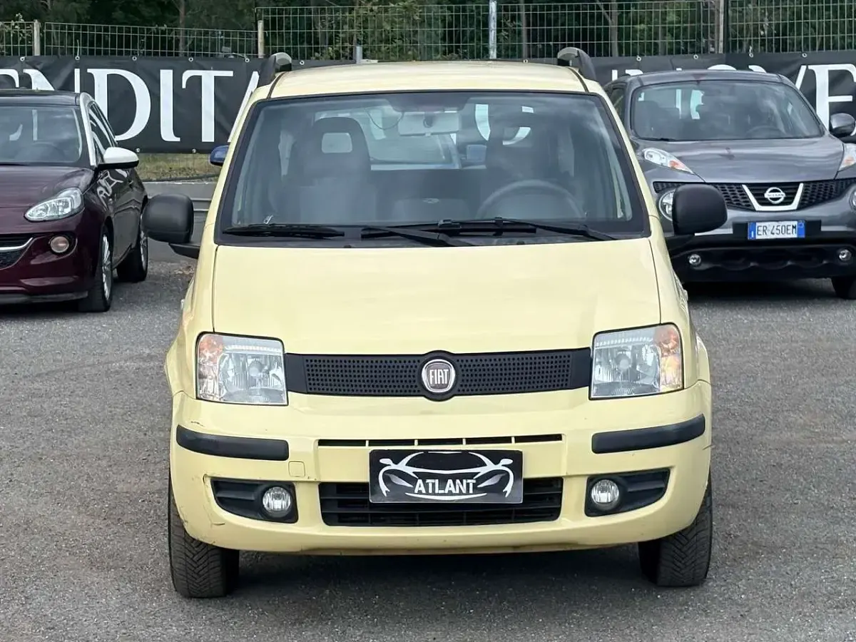 Usata Fiat Panda Dynamic 77 CV (56 kW) 2012 Giallo Utilitaria