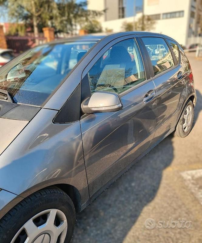 Usata Mercedes A160 82 CV (60 kW) 2010 Grigio Berlina