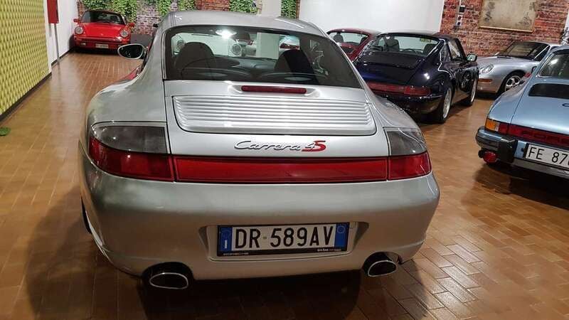 Usata Porsche 996 320 CV (235 kW) 2002 Argento Coupé
