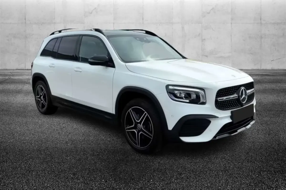 Usata Mercedes GLB180 Premium 136 CV (100 kW) 2023 Bianco SUV