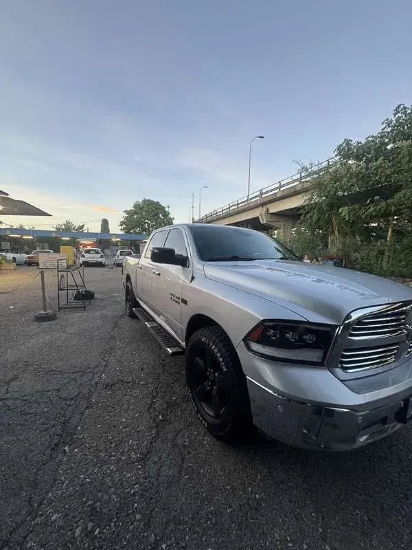 Usata Dodge Ram 401 CV (294 kW) 2016