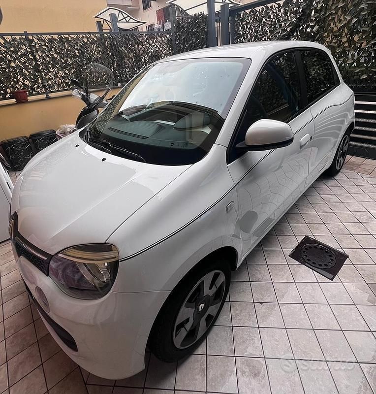 Usata Renault Twingo 71 CV (52 kW) 2015 Bianco Utilitaria