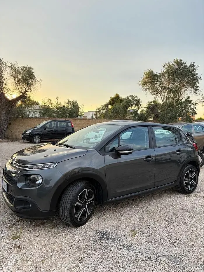 Usata Citroën C3 Feel 68 CV (50 kW) 2017 Grigio Berlina