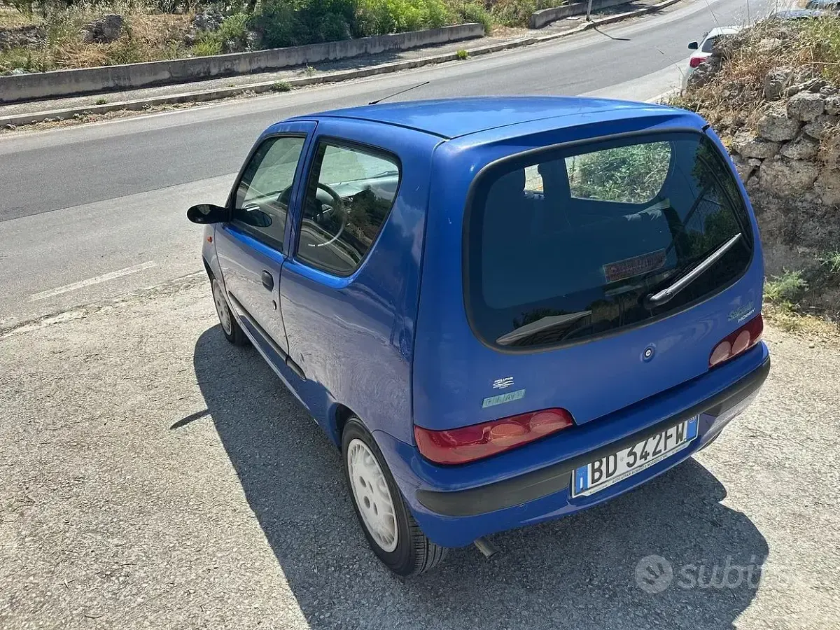 Usata Fiat Seicento S 54 CV (39 kW) 1998 Bluazzurro Utilitaria