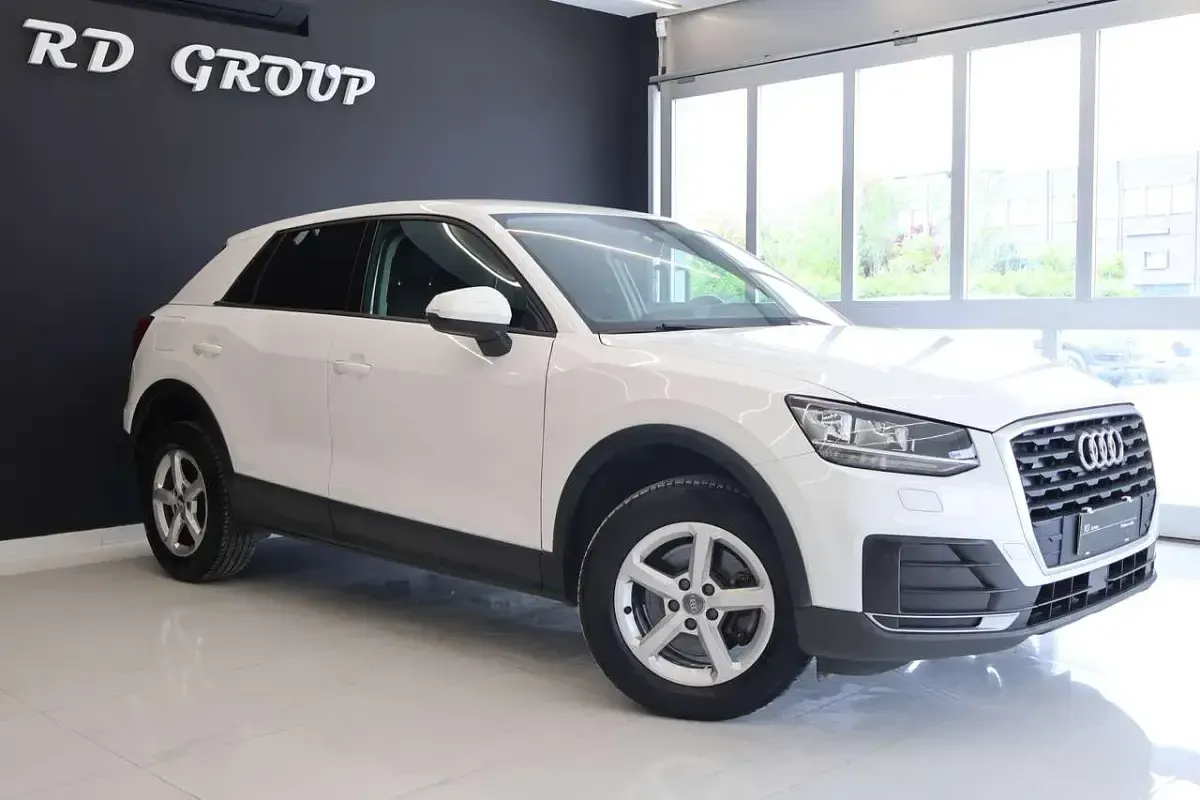 Usata Audi Q2 Sport 116 CV (85 kW) 2017 Bianco SUV