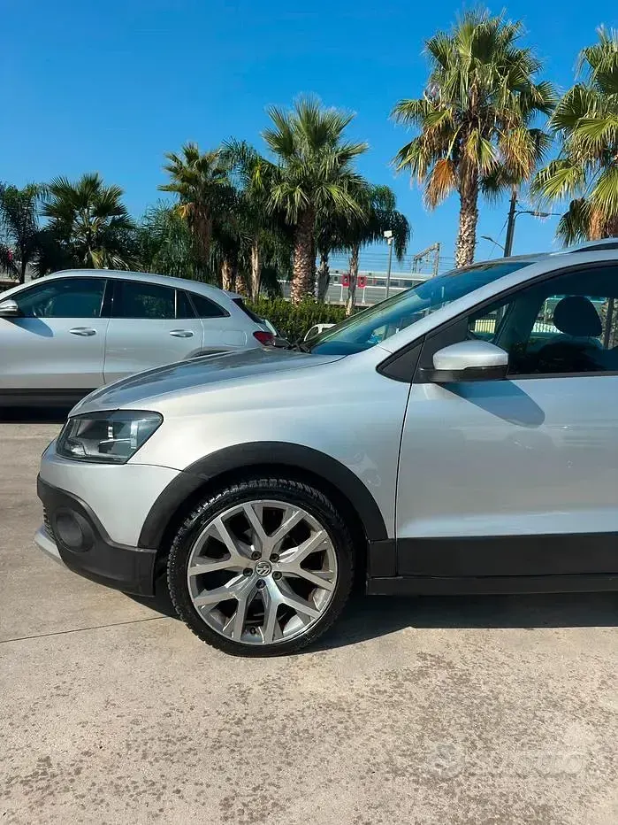 Usata VW Polo 90 CV (66 kW) 2015 Nero Berlina