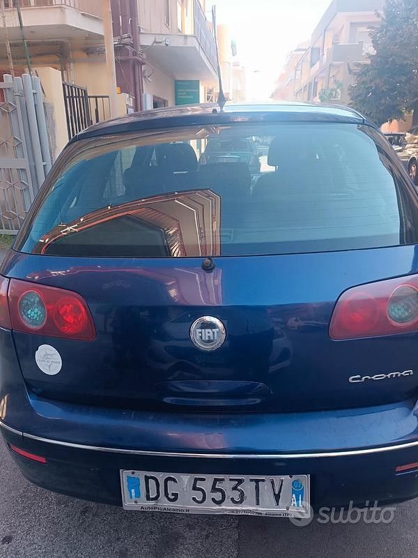 Usata Fiat Croma 150 CV (110 kW) 2007 Blu Berlina