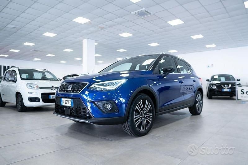 Usata Seat Arona XCELLENCE 90 CV (66 kW) 2021 Blu SUV