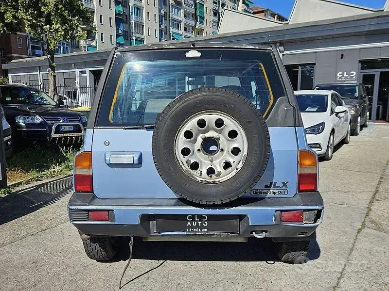 Usata Suzuki Vitara 75 CV (55 kW) 1990 Bluazzurro SUV