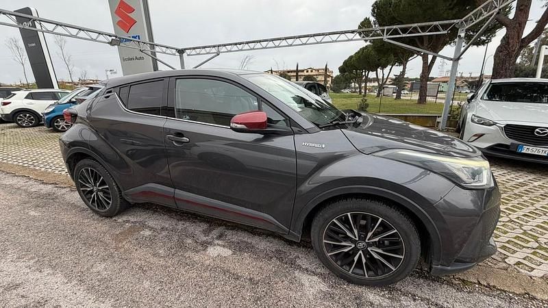 Usata Toyota C-HR Lounge 97 CV (71 kW) 2020 Grigio SUV