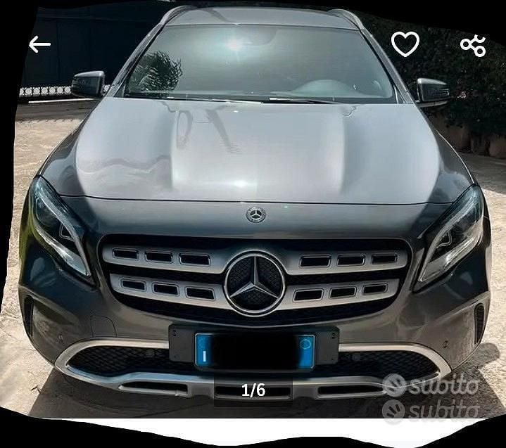 Usata Mercedes GLA200 2019 Grigio SUV