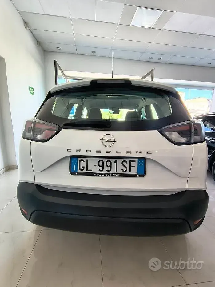 Usata Opel Crossland Edition 83 CV (61 kW) 2022 Bianco SUV