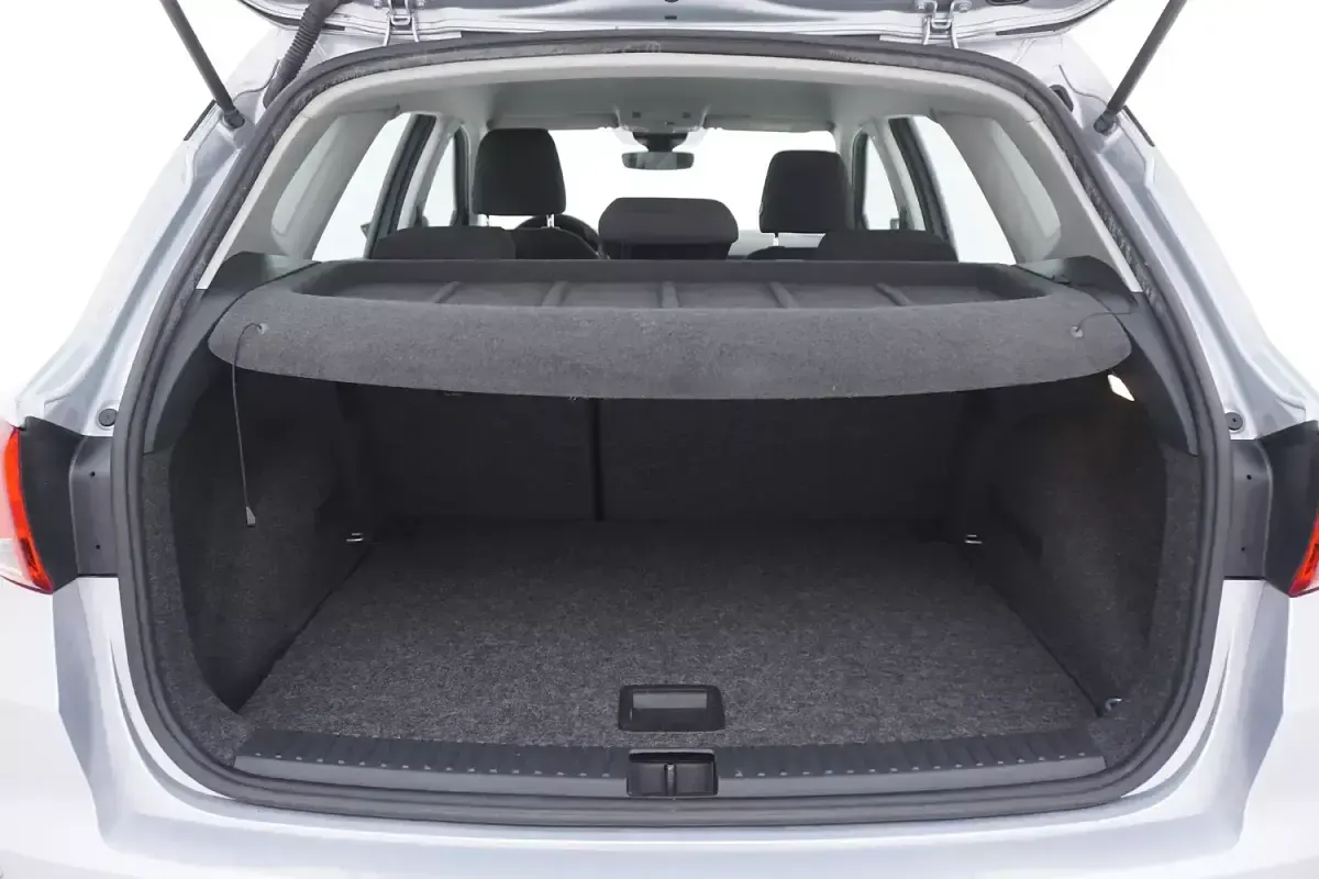 Usata Seat Arona Style 95 CV (69 kW) 2023 Argentoargento SUV