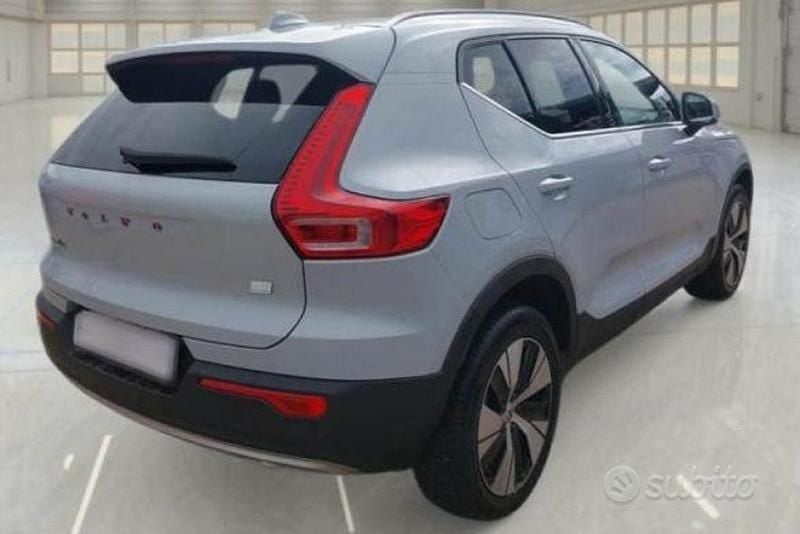 Usata Volvo XC40 Inscription 179 CV (131 kW) 2020 Bianco SUV