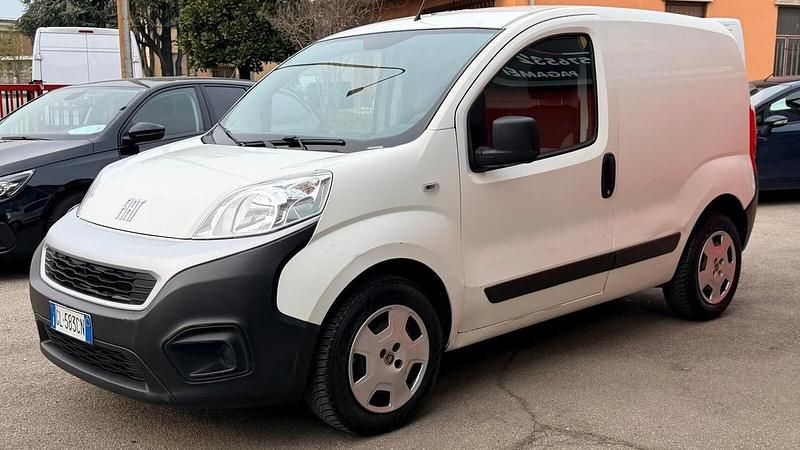 Usata Fiat Fiorino 95 CV (69 kW) 2022 Bianco Monovolume