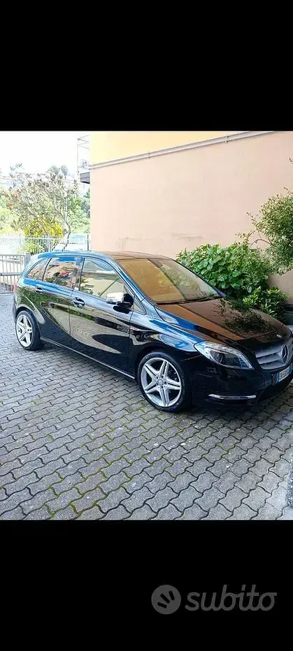 Usata Mercedes B180 109 CV (80 kW) 2013 Utilitaria