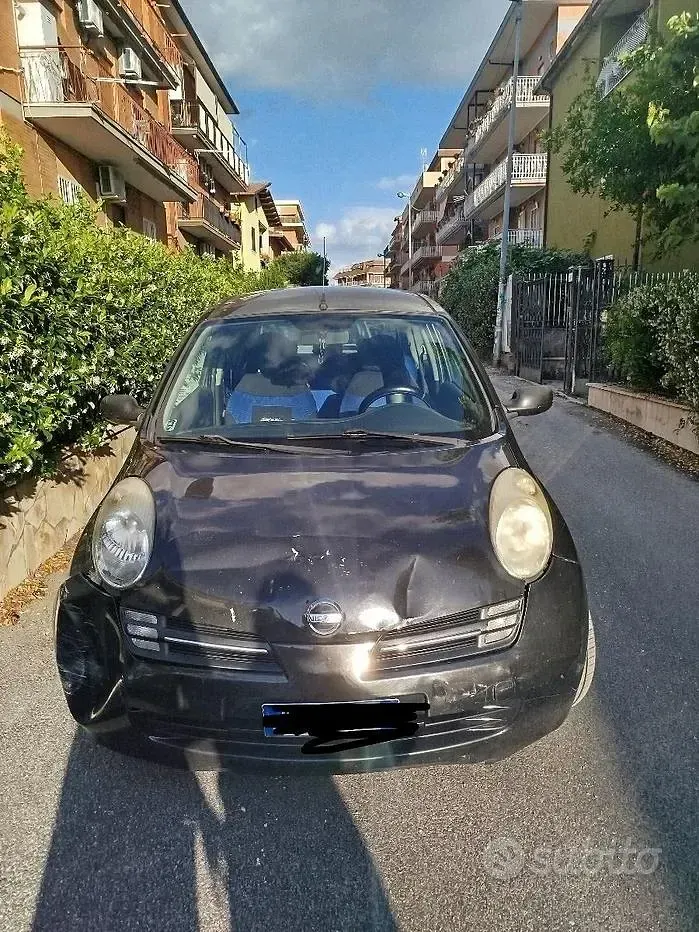 Usata Nissan Micra 2005 Nero Utilitaria