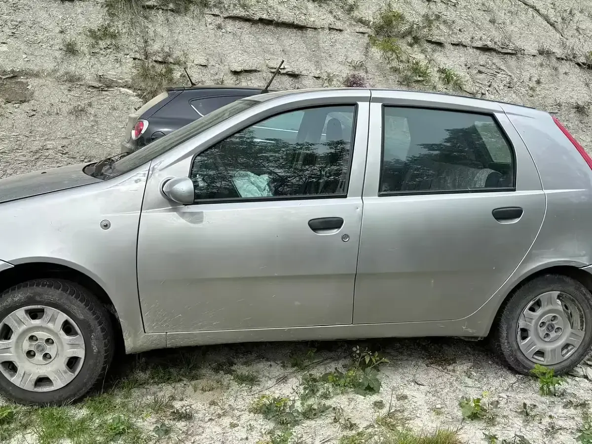 Usata Fiat Punto 60 CV (44 kW) 2003 Utilitaria
