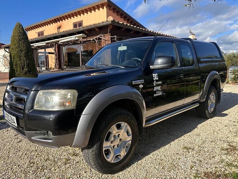 Usata Ford Ranger 143 CV (105 kW) 2007 Nero Pick-up