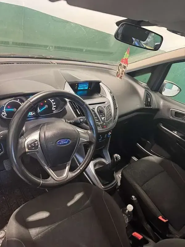 Usata Ford B-MAX Titanium 101 CV (74 kW) 2013 Monovolume